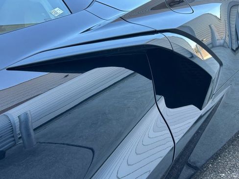 Used 2025 Chevrolet Corvette Stingray Premium Cpe w/ 3LT RWD image 32