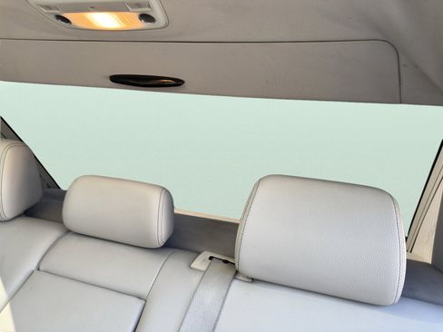 Used 2014 Mercedes-Benz E 350 Sedan image 18