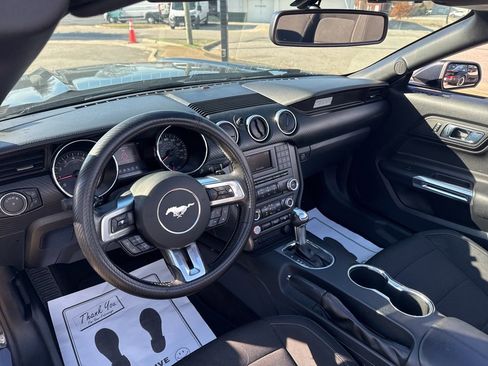 Used 2017 Ford Mustang Convertible w/ Equipment Group 051A image 7