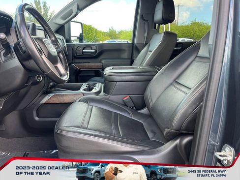 Used 2020 GMC Sierra 2500 Denali w/ Denali Ultimate Package image 9