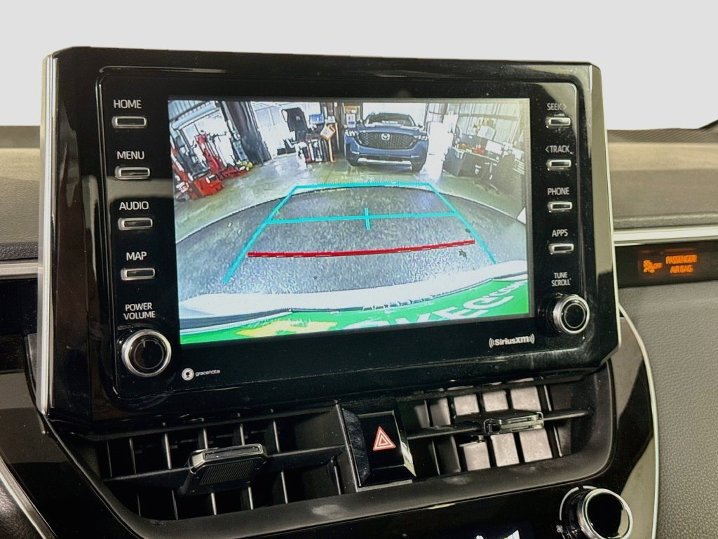 Used 2021 Toyota Corolla SE FWD image 18