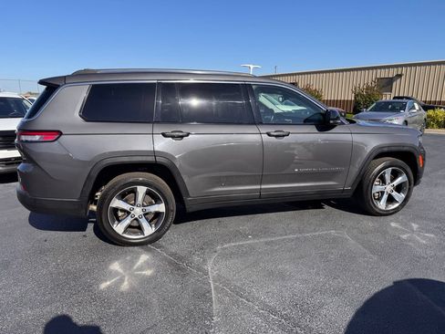 Used 2021 Jeep Grand Cherokee L Limited AWD/4WD image 6