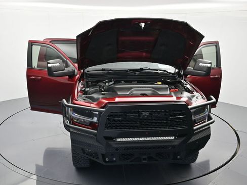 Used 2024 RAM 2500 Laramie w/ Night Edition image 46