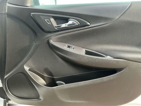 Used 2023 Chevrolet Malibu LT image 16