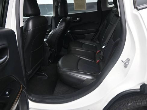 Used 2020 Jeep Compass Limited AWD/4WD image 10