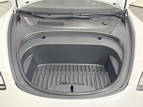 Used 2020 Tesla Model 3 Standard Range Plus RWD image 42