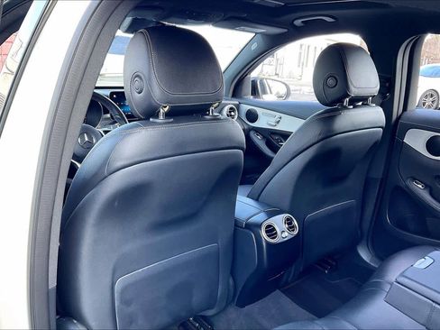 Used 2022 Mercedes-Benz GLC 300 4MATIC Coupe image 23