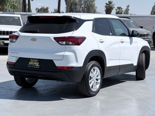 Used 2026 Chevrolet TrailBlazer LS w/ LS Convenience Package FWD image 5