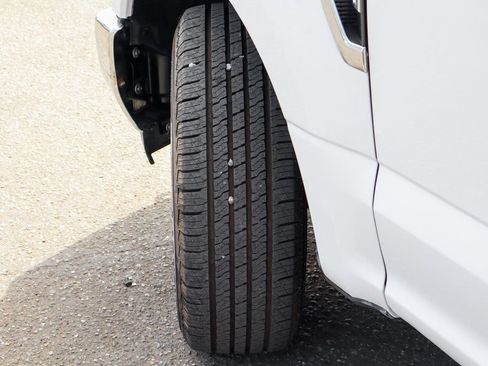 Used 2018 Ford F350 XL w/ Power Equipment Group RWD image 37