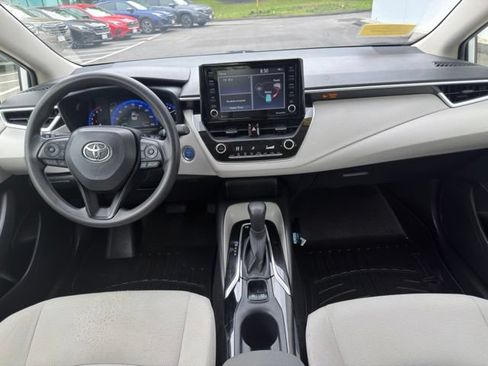 Used 2022 Toyota Corolla LE FWD image 27