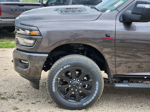 New 2026 RAM 2500 Tradesman AWD/4WD image 6