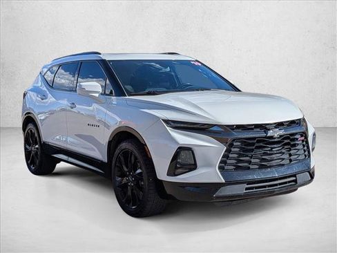 Used 2019 Chevrolet Blazer RS w/ Sun and Wheels Package AWD/4WD image 3