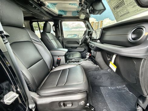 New 2025 Jeep Wrangler Sahara image 26