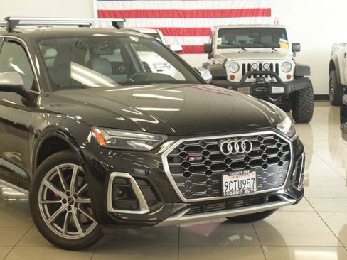 Used 2022 Audi SQ5 Premium Plus w/ Premium Plus Package AWD/4WD image 4