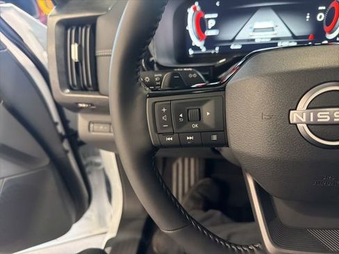 New 2026 Nissan Pathfinder Platinum AWD/4WD image 24