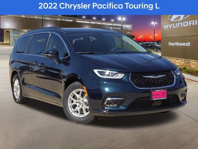 Used 2022 Chrysler Pacifica Touring-L