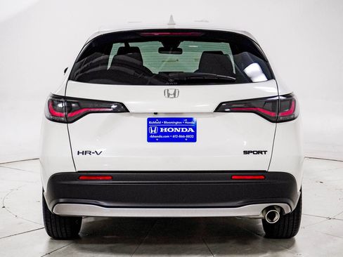Certified 2026 Honda HR-V Sport image 7