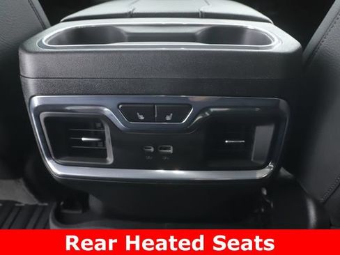 Used 2025 GMC Sierra 2500 Denali w/ Denali Reserve Package AWD/4WD image 30