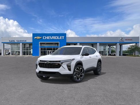 New 2026 Chevrolet Trax RS w/ Sunroof Package FWD image 8