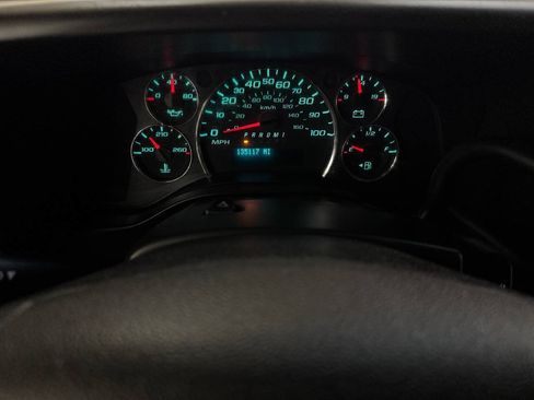 Used 2016 Chevrolet Express 2500 RWD image 55