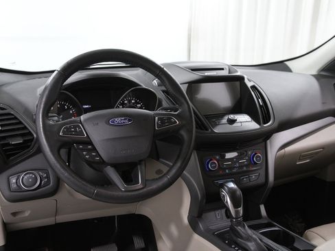 Used 2018 Ford Escape SEL image 7