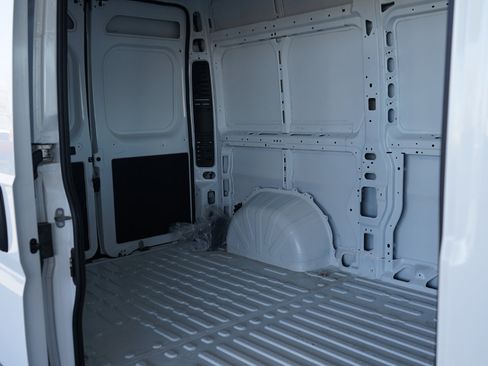 Used 2025 RAM ProMaster 2500 image 23