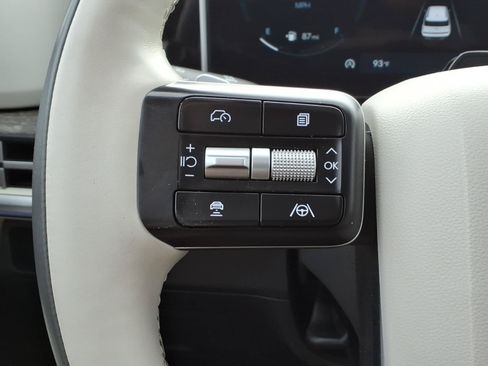 Used 2025 Hyundai Santa Fe Calligraphy AWD/4WD image 16