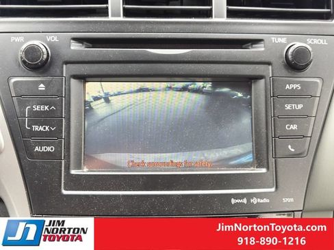 Used 2012 Toyota Prius V Five FWD image 20