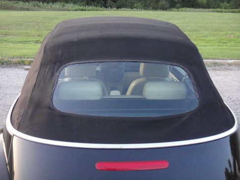 Used 2008 Volkswagen Beetle SE image 20