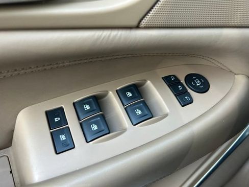 Used 2020 Cadillac Escalade Platinum AWD/4WD image 15