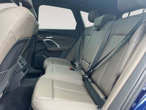 Certified 2025 Audi Q5 Premium w/ Convenience Package image 13