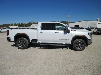 New 2026 GMC Sierra 2500 SLT w/ SLT Premium Package