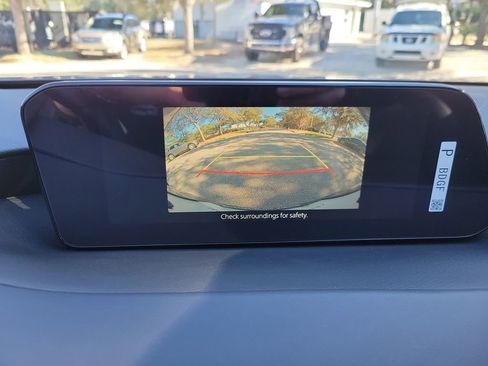 New 2026 MAZDA MAZDA3 2.5 S Hatchback w/ Premium Pkg FWD image 30