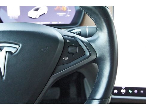 Used 2020 Tesla Model X Long Range AWD/4WD image 21