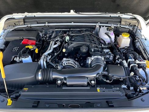 New 2025 Jeep Gladiator Rubicon image 11