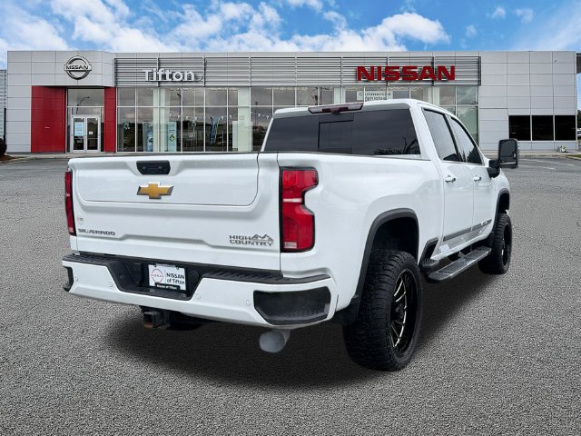 Used 2024 Chevrolet Silverado 2500 High Country w/ High Country Premium Package AWD/4WD image 7