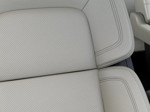New 2027 Lincoln Aviator Reserve AWD/4WD image 16