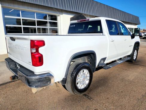 Used 2023 Chevrolet Silverado 2500 LT w/ Convenience Package image 8