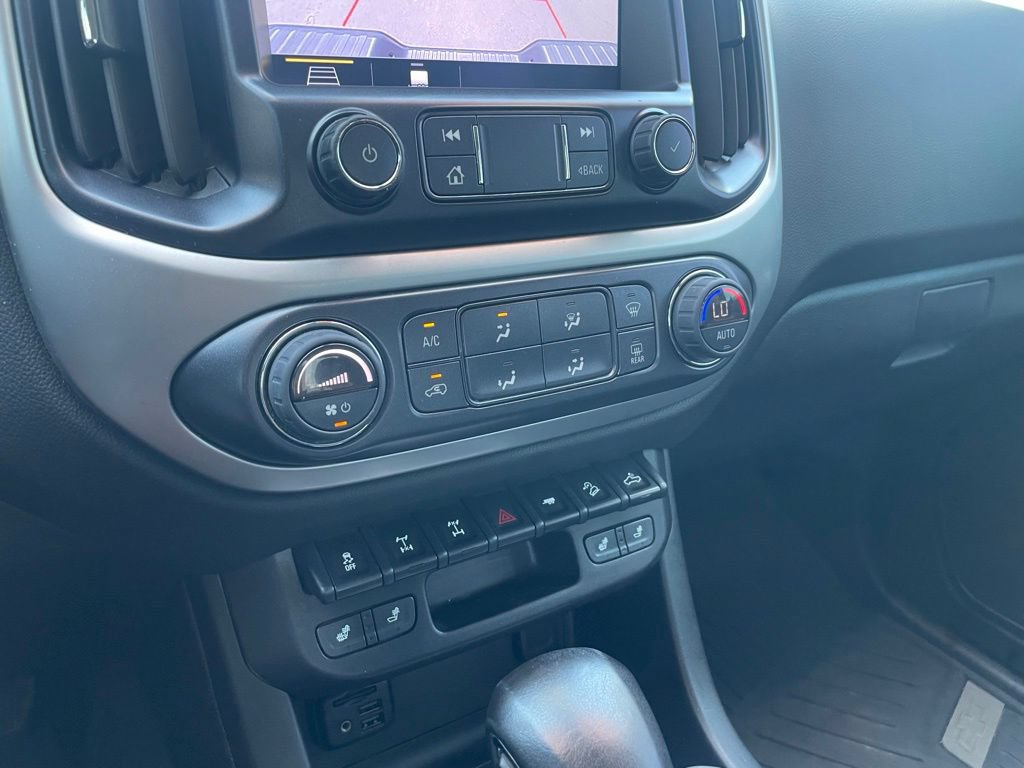 Used 2022 Chevrolet Colorado ZR2 AWD/4WD image 17
