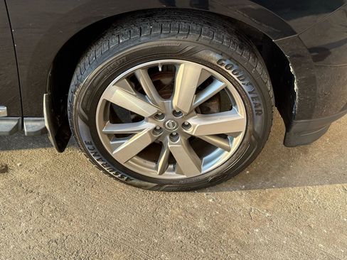 Used 2014 Nissan Pathfinder Platinum w/ Cargo Package image 49