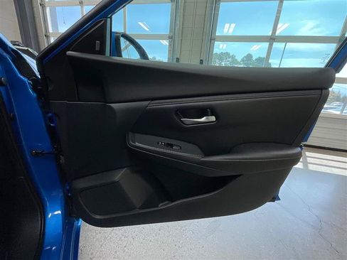 Used 2022 Nissan Sentra SV w/ Trunk Package FWD image 27