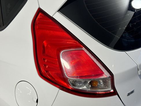 Used 2018 Ford Fiesta SE image 35