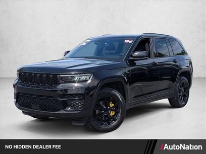 Used 2024 Jeep Grand Cherokee Altitude