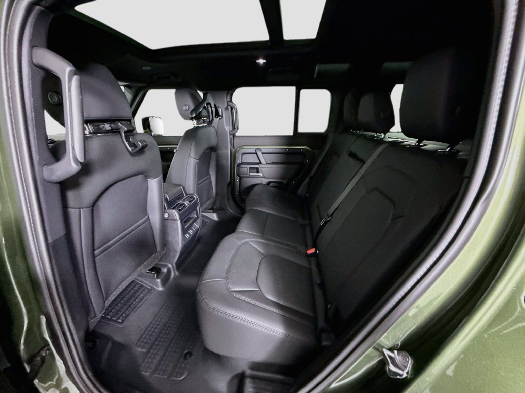 New 2026 Land Rover Defender 110 S AWD/4WD image 21