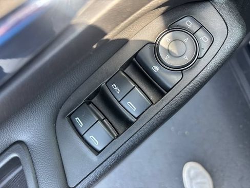 Used 2021 Chevrolet Equinox LT AWD/4WD image 14