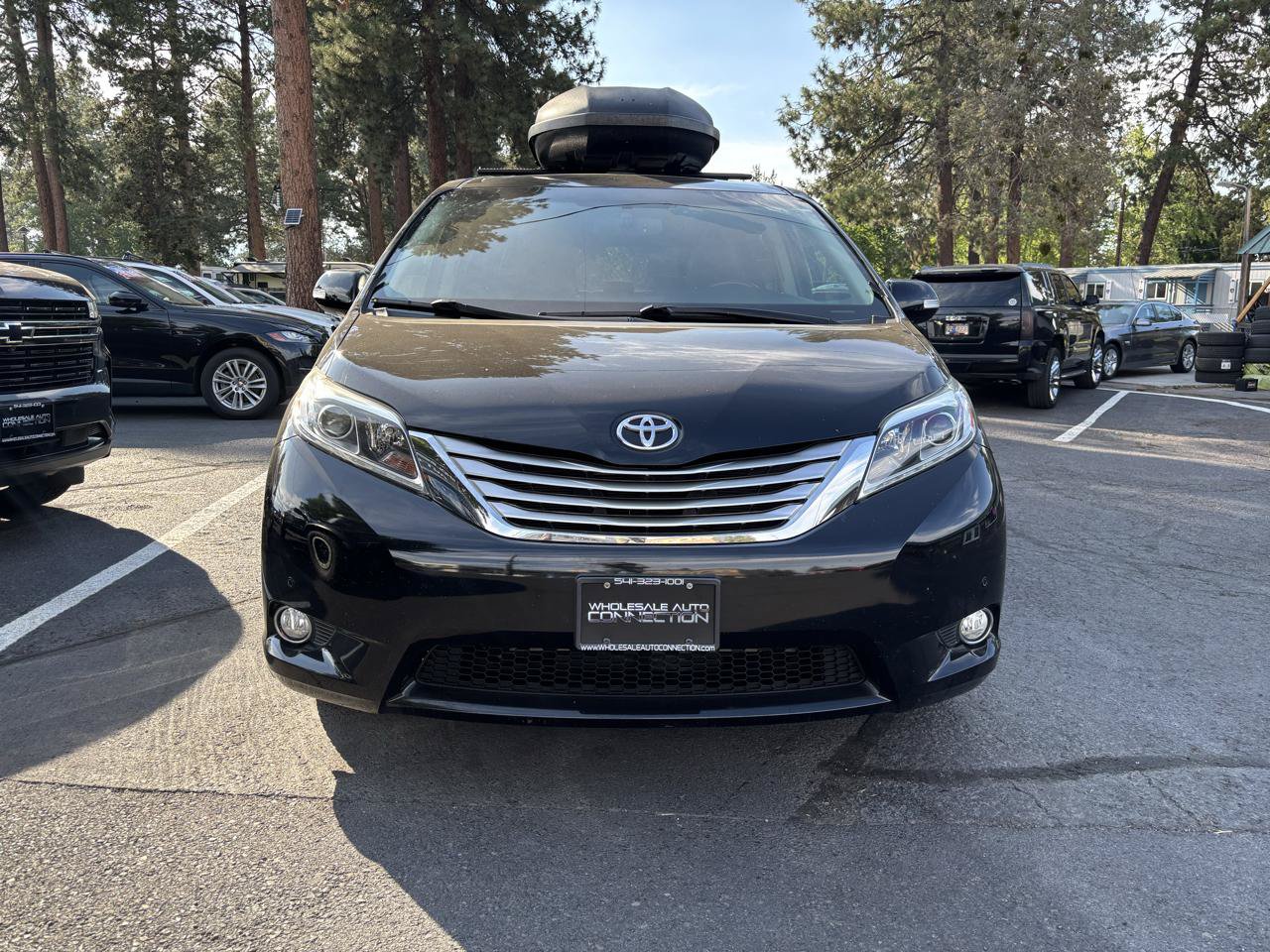 Used 2017 Toyota Sienna Limited Premium AWD/4WD image 7