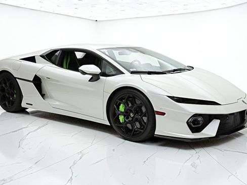 Used 2026 Lamborghini Temerario AWD/4WD image 20