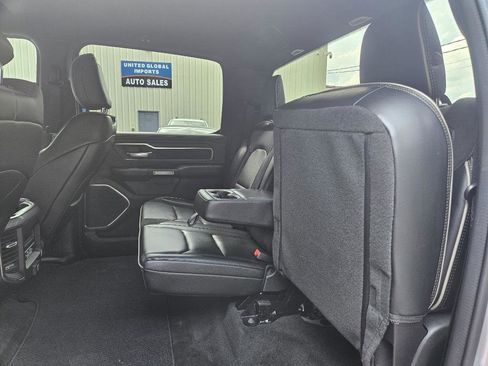 Used 2024 RAM 1500 Laramie image 32