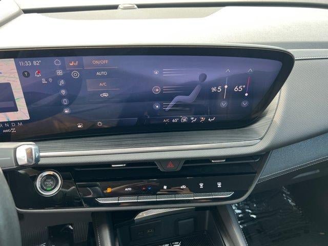 Used 2024 Buick Envision Preferred AWD/4WD image 31