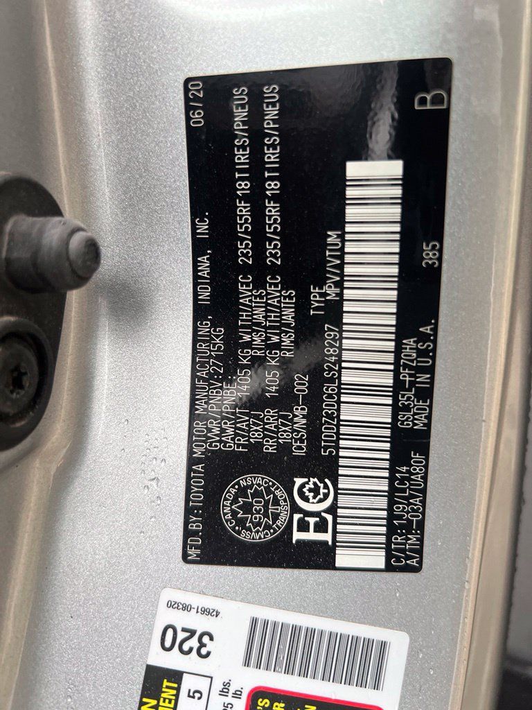 Used 2020 Toyota Sienna XLE AWD/4WD image 31